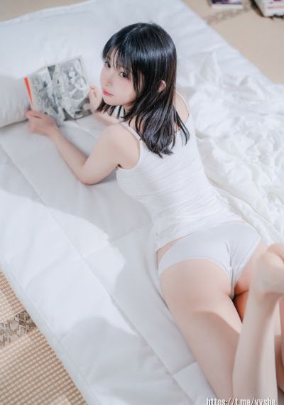 年轻妈妈的