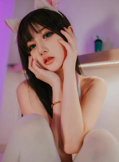 大胸媳妇